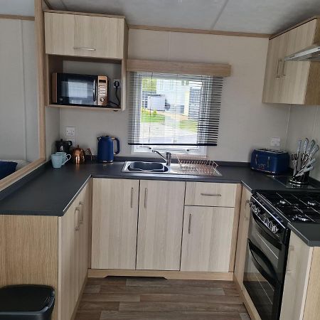 The Tiddler - Plot 101, Woodlands Lodge Retreat, New Quay, West Wales Llanina Extérieur photo